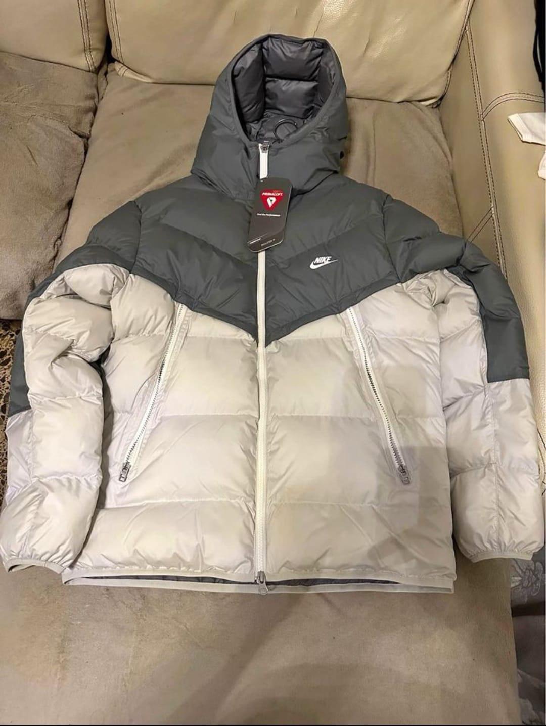 CHAQUETA NIKE
