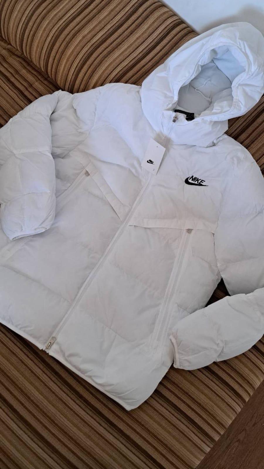 CHAQUETA NIKE