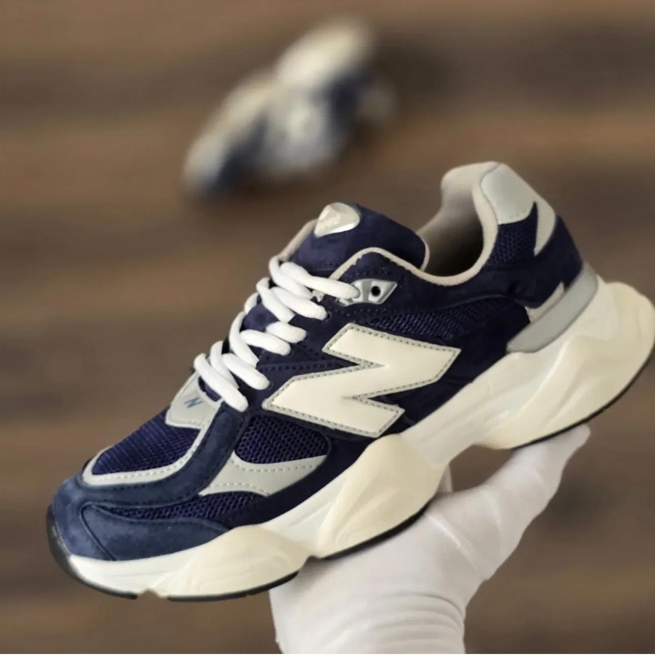 NEW BALANCE 9060