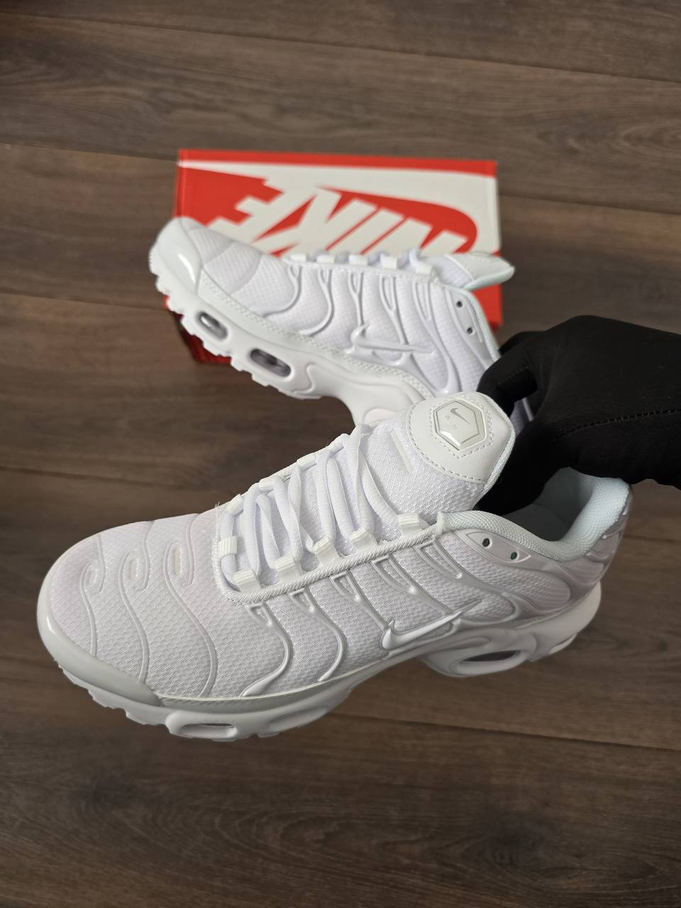 ZAPATILLAS NIKE AIR TUNNED BLANCAS